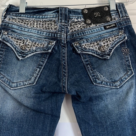 MISS ME • Dark Wash Bermuda Jeans Shorts Size 27 - Picture 4 of 12